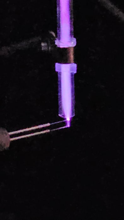 Atmospheric plasma langmuir tips in jet